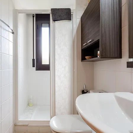 Apartament Apto Narcis Solo Familias *